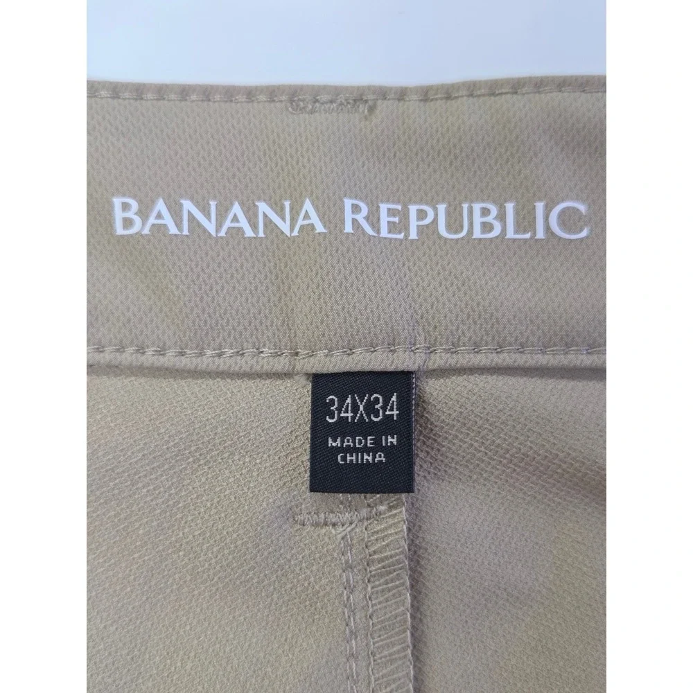 Banana Republic Mens Flat Front Performance Pants Tan Beige 34x34 (36x34) NEW